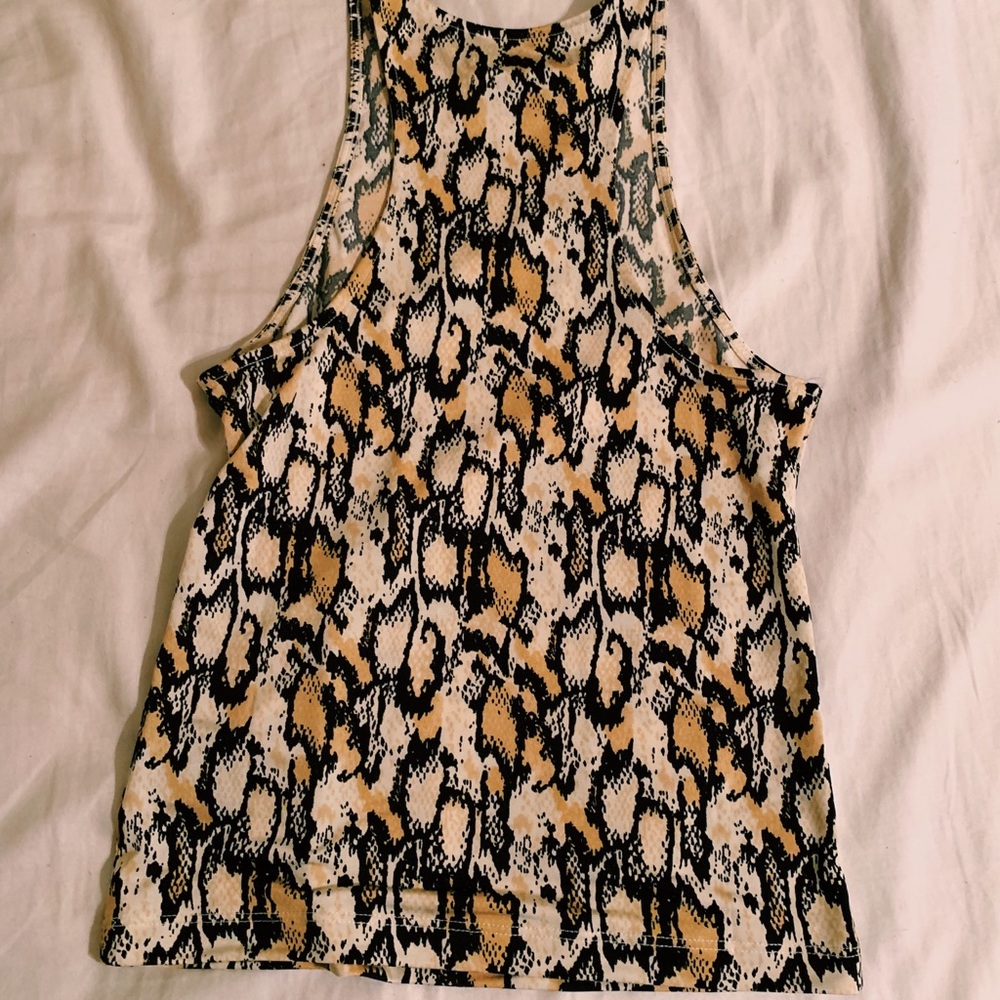 Snake print stretchy Razorback tank top